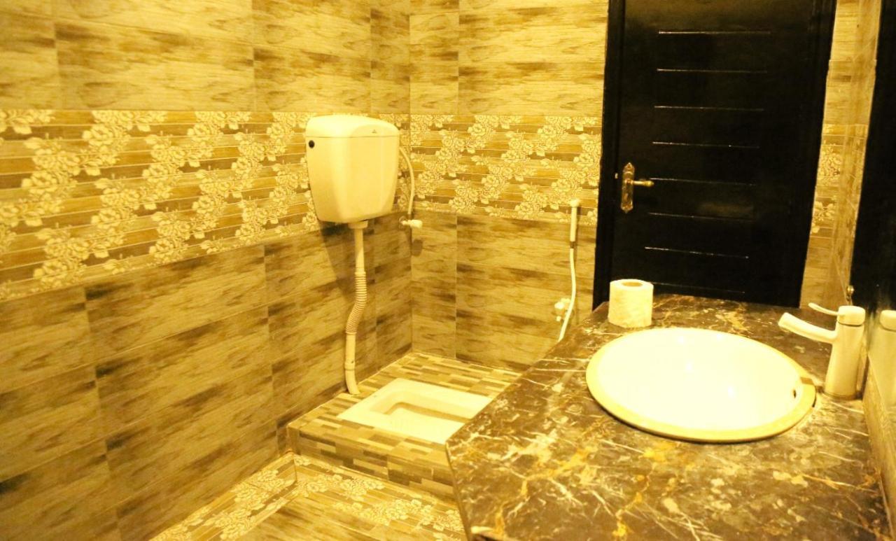Hotel De Smart Multán Kültér fotó