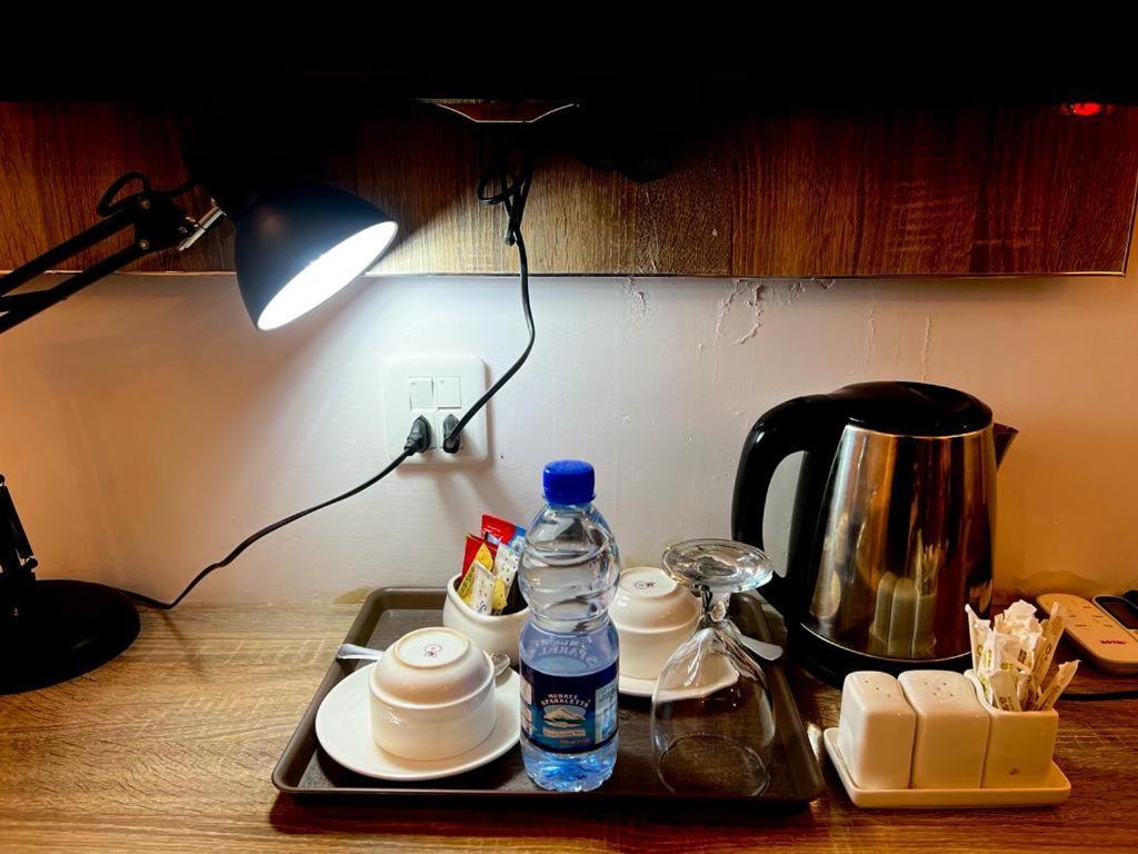Hotel De Smart Multán Kültér fotó