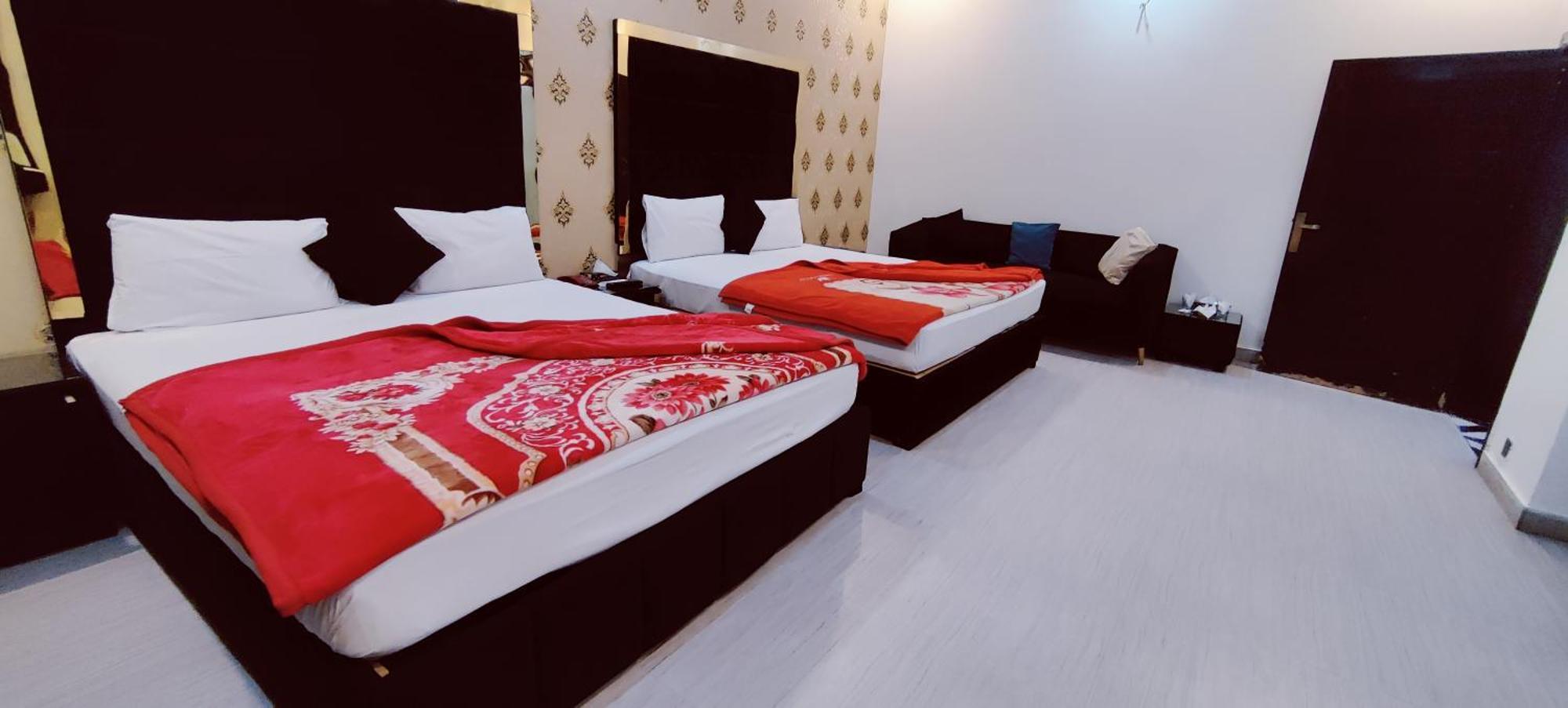 Hotel De Smart Multán Kültér fotó